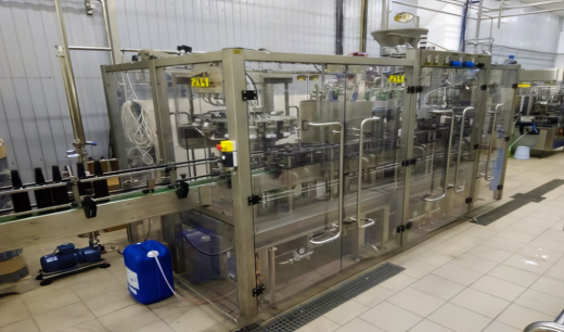 Линия розлива пива в стекло 15000 бут/час 0,5 л.